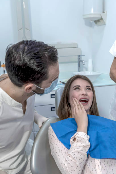Best Broken Tooth Emergency  in Balmville, NY